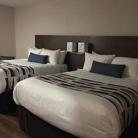 Auberge La Diligence Dolbeau-Mistassini المظهر الخارجي الصورة
